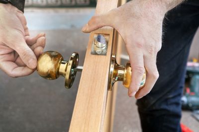 Local Door Knob Repair pros at work